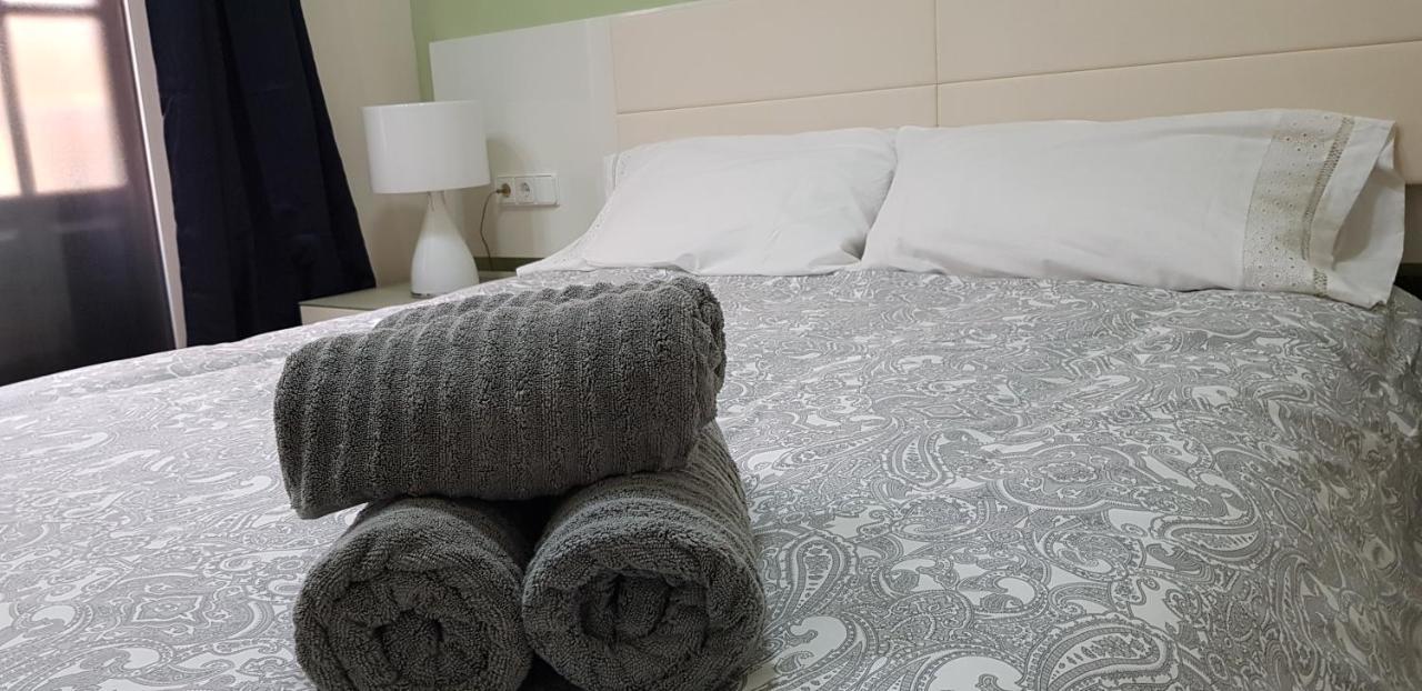 סביליה Lux Home - Sierpes Terrace מראה חיצוני תמונה